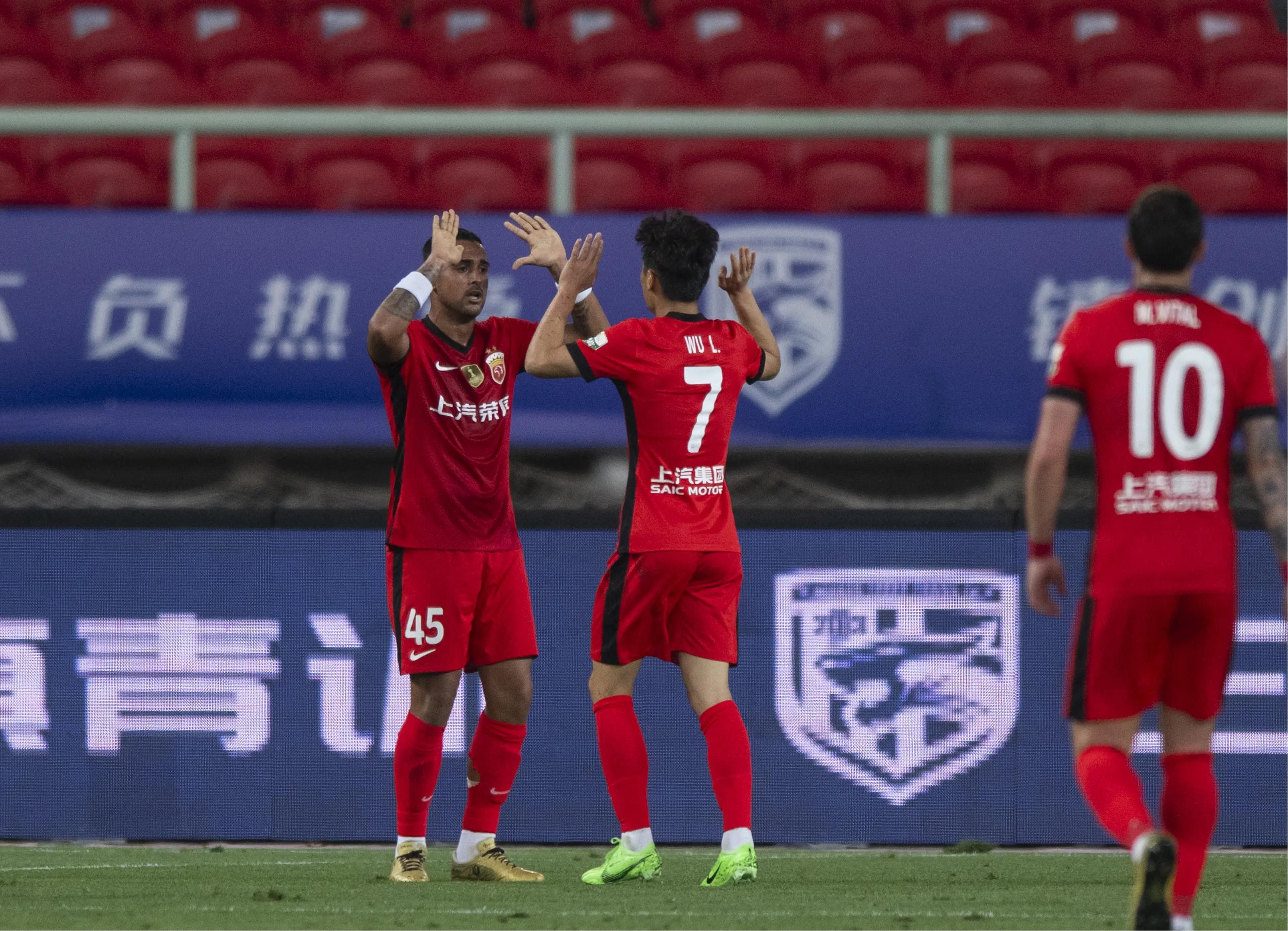 包含CBA常规赛国际比赛日再迎强敌，阿贾克斯篮板制胜，主帅态度——气氛紧张，纪律约束更严格的词条九游体育登录入口